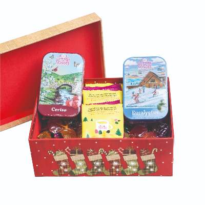 Coffret chaussettes et sapins 