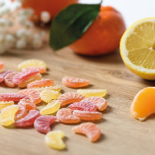 Boîte de bonbons "Halloween" - quartiers de fruits 50g 